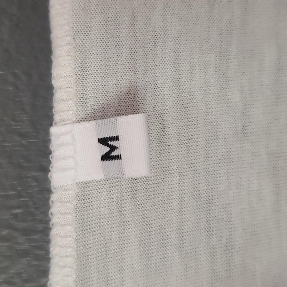 Tank size M - Picture 2 of 3